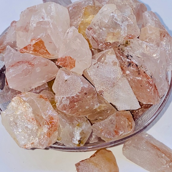 Fire Quartz Crystal - Picture 2 of 3